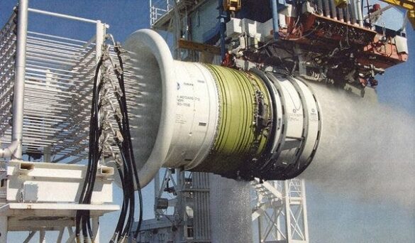 How does a jet engine work in the rain?